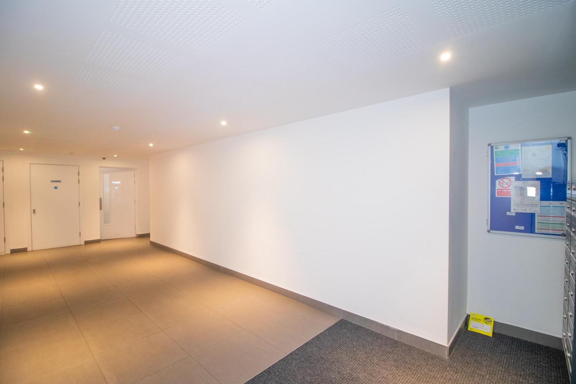 Greenwich Apartment With A River View & Balcony Near The 02 Arena & North Greenwich With Free Wifi & Fast Links Into Central ロンドン エクステリア 写真