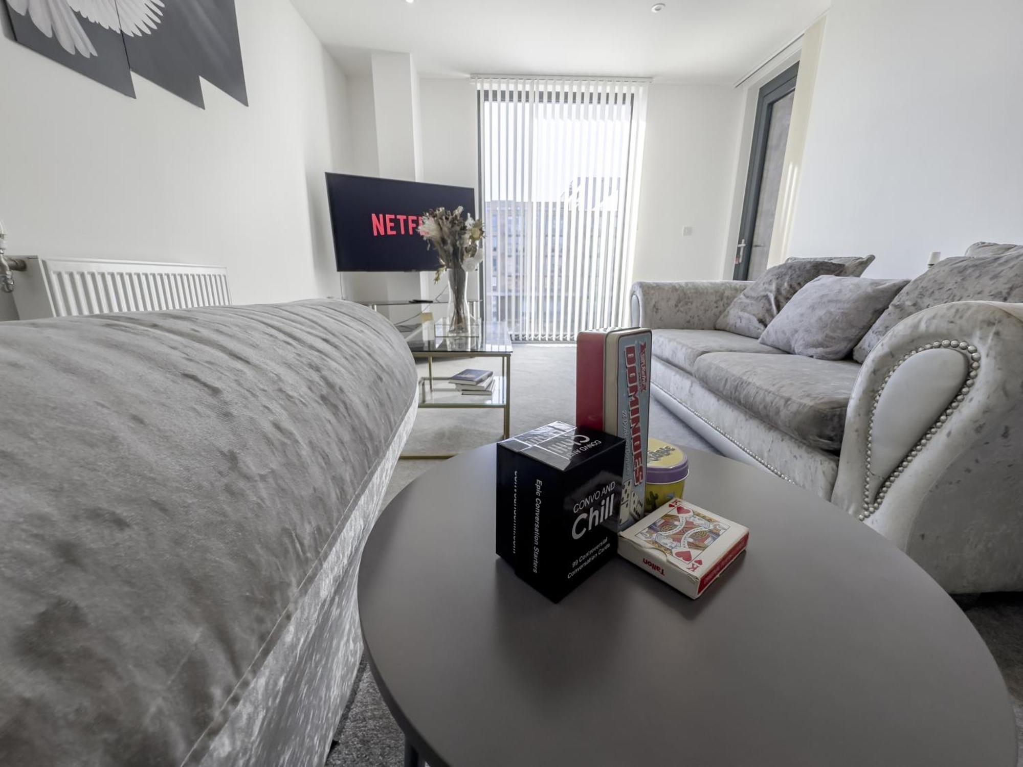 Greenwich Apartment With A River View & Balcony Near The 02 Arena & North Greenwich With Free Wifi & Fast Links Into Central ロンドン エクステリア 写真